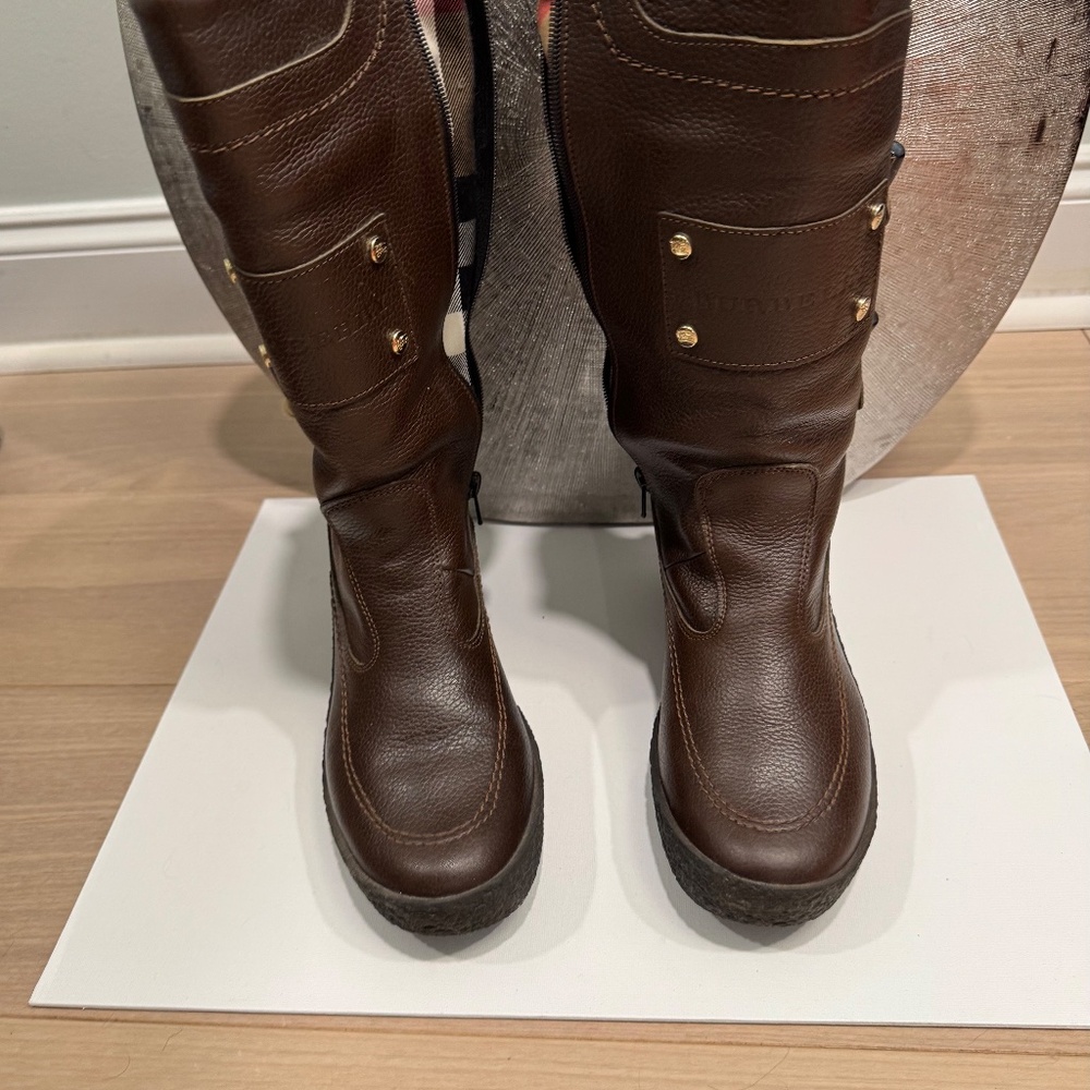 Burberry Leather Boots